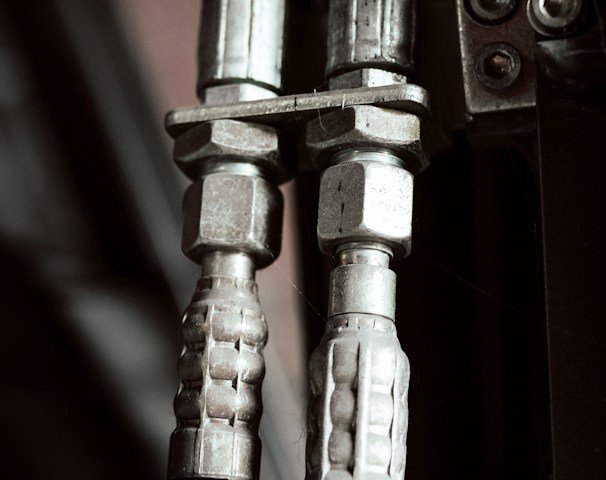 grey metal chain in close up photography